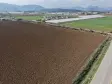 İZMİR SANCAKLIDA SATILIK TEKTAPU 4.700 M2 ANAYOLA YAKIN KÖŞE TARLA