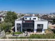 ÇİĞLİ’DE ANADOLU CADDESİNE YAKIN SATILIK KOMPLE BİNA