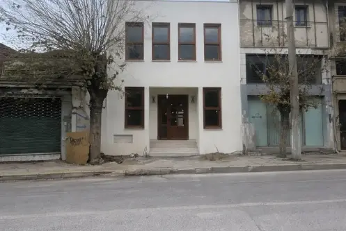 Uğur Mumcu Cadde&#39;si Üzeri Bodrumlu Müstakil Kiralık İşyeri