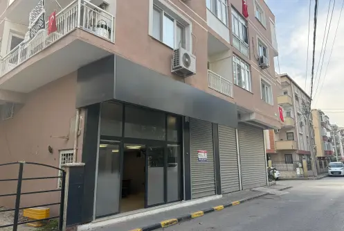 Menderes cad. arkasında batar katlı sıfır tadilatlı lux işyeri
