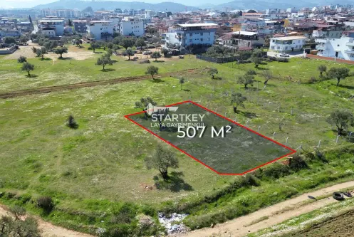 ORTAKLAR&#39;DA 507 M2 SATILIK İMARLI ARSA