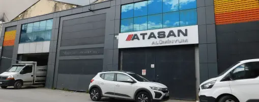 Çamdibi&#39;nde Kiralık 1500 M² Depo &#38; Fabrika Alanı