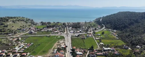 DENİZE SAHİLE YÜRÜME MESAFESİNDE SATILIK 202 M2 ELEKTRİK SULU YAZLIK BAHÇELER