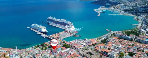 KUŞADASI EGE PORT KARŞISINDA 2 ADET SATILIK OFİS