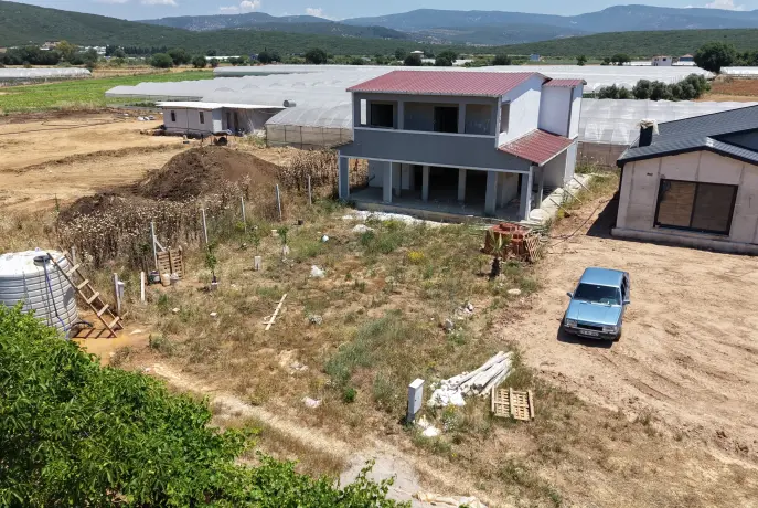 ATAKÖYDE SATILIK 500 M2 TAPULU BAHÇE ELEKTRİK SU SAHİLE YAKIN
