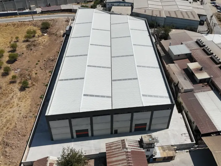 Kemalpaşa Organize&#38;#39;de 3700 m2 Kiralık Fabrika