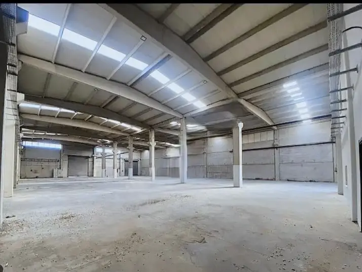 ÜÇ ELMASTAN 2.000 M²KAPALI-2.000 M²AÇIK ALANLI 400 KWLI FABRİKA