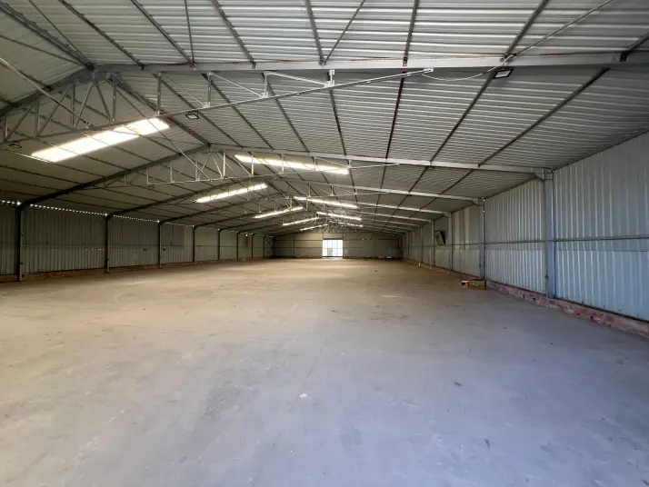 OTOBAN BAĞLANTISINA ve SANAYİ BÖLGESİNE ÇOK YAKIN 1.300 M² DEPO