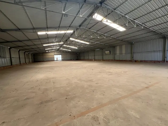 OTOBAN BAĞLANTISINA ve SANAYİ BÖLGESİNE ÇOK YAKIN 1.300 M² DEPO