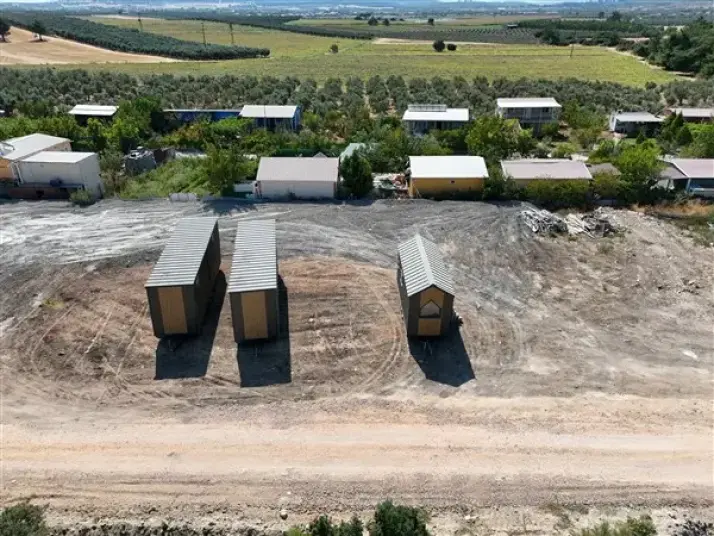 ÜÇELMASTAN KISIK SANAYİSİNE ÇOK YAKIN 5.000 M²MUHTEŞEM BİR ARAZİ