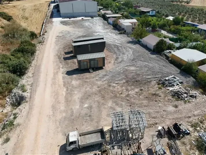ÜÇELMASTAN KISIK SANAYİSİNE ÇOK YAKIN 5.000 M²MUHTEŞEM BİR ARAZİ