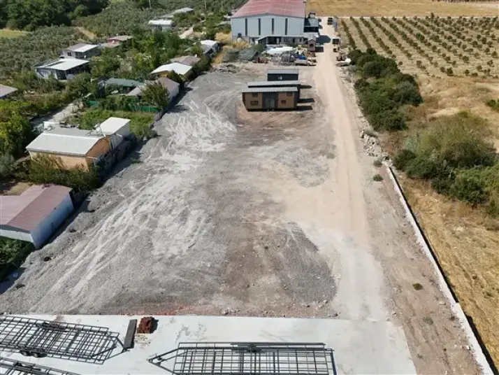 ÜÇELMASTAN KISIK SANAYİSİNE ÇOK YAKIN 5.000 M²MUHTEŞEM BİR ARAZİ