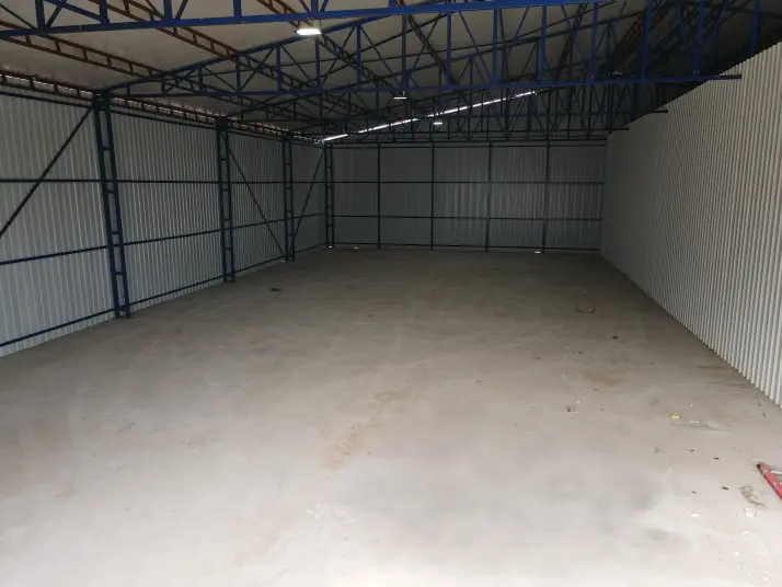 ÜÇ ELMASTAN KÜNER KAVŞAĞINA YAKIN 500 M²MUHTEŞEM BİR DEPO