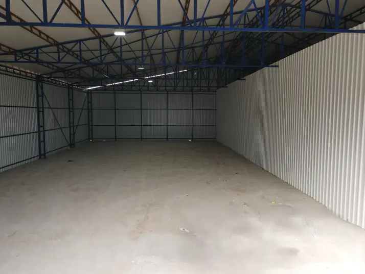 ÜÇ ELMASTAN KÜNER KAVŞAĞINA YAKIN 500 M²MUHTEŞEM BİR DEPO