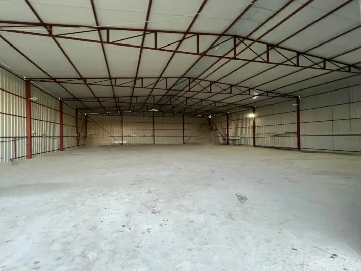 ÜÇ ELMASTAN SANAYİ BÖLGESİNE ve MENDERESE YAKIN 300 M²SÜPER DEPO