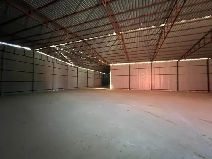 OTOBAN BAĞLANTISINA ve SANAYİ BÖLGESİNE ÇOK ÇOK YAKIN 750 M²DEPO