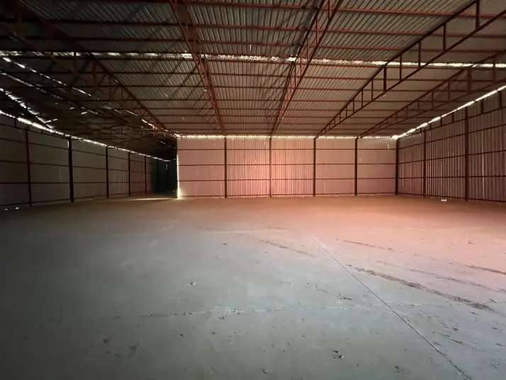 OTOBAN BAĞLANTISINA ve SANAYİ BÖLGESİNE ÇOK ÇOK YAKIN 750 M²DEPO