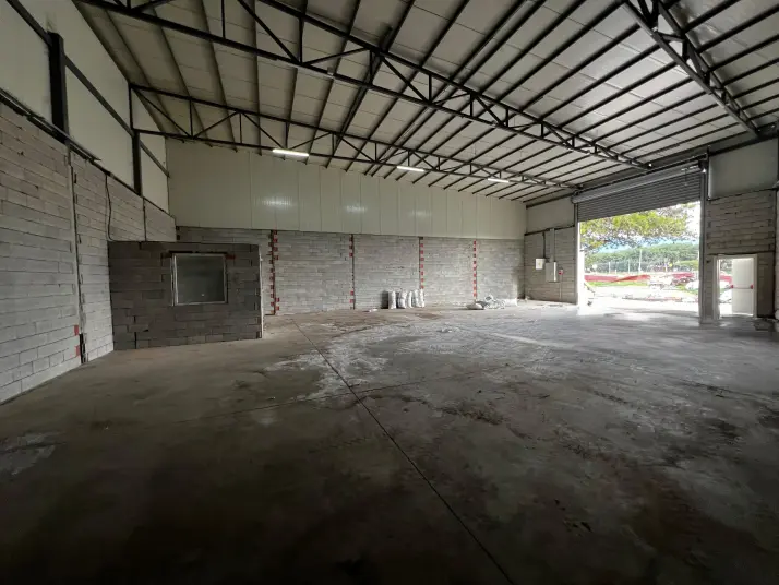 ÜÇ ELMASTAN 100 KW ENERJİLİ 400 M²KAPALI 150 M²AÇIK RUHSATLI YER