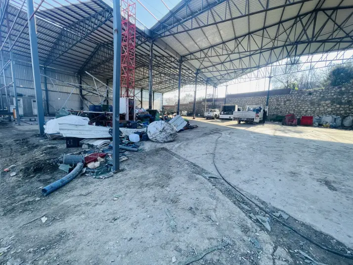 Real’den İzmir Bornova Gökdere 1000 m2 kiralık depo