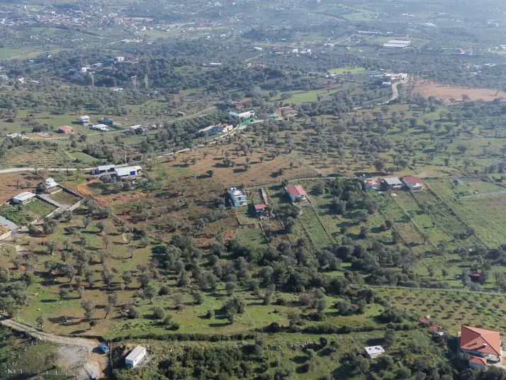 MENDERES AKÇAKÖYDE SATILIK TEKTAPU 3.160 M2 FULL MANZARALI YATIRIMLIK ARAZİ