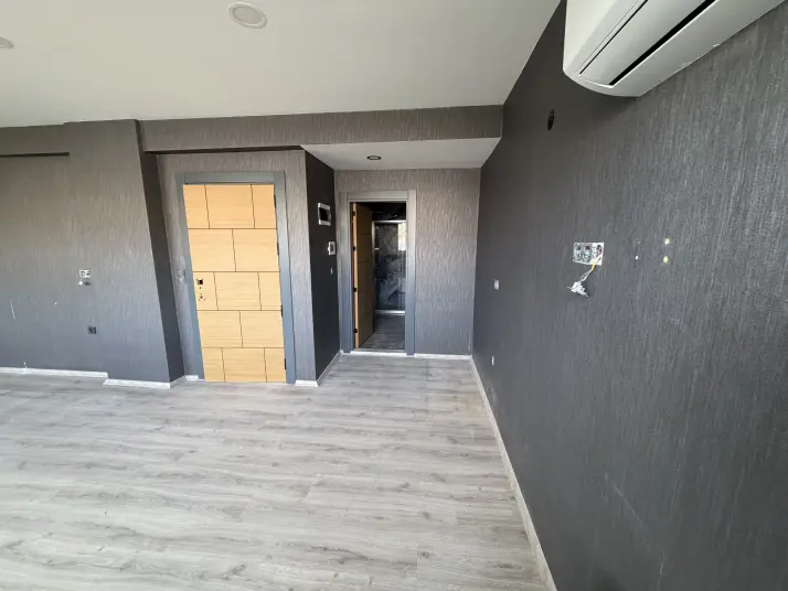 ÇİĞLİ ANADOLU CAD METRO MARKET KARŞISI KİRALIK OFİSLER