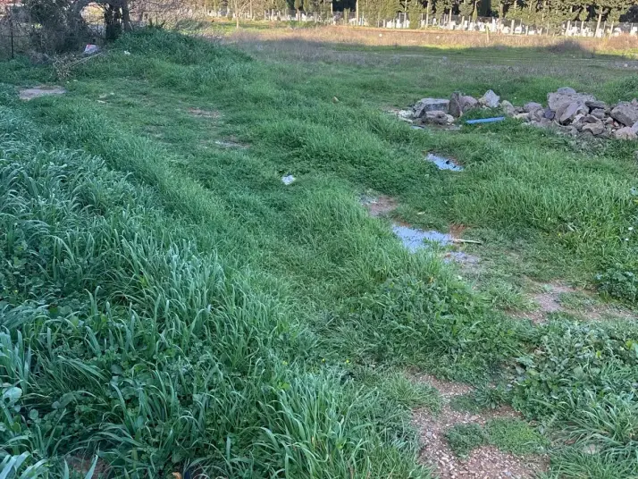 ZİRVE GAYRİMENKUL&#39;DEN MENDERESTE MERKEZİ KONUMDA 600 M2 DEPO