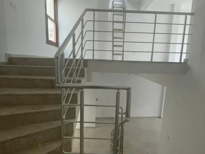 Uğur Mumcu Cadde&#39;si Üzeri Bodrumlu Müstakil Kiralık İşyeri Favorilerime Ekle Yazdır Facebook ile paylaş