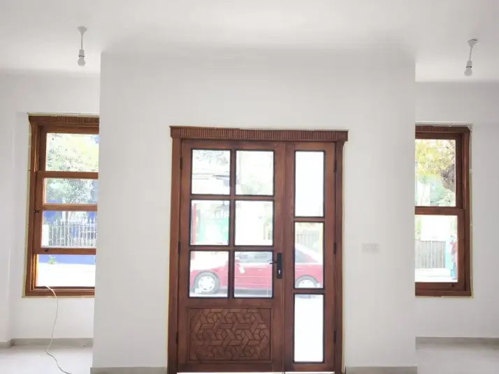 Uğur Mumcu Cadde&#39;si Üzeri Bodrumlu Müstakil Kiralık İşyeri Favorilerime Ekle Yazdır Facebook ile paylaş