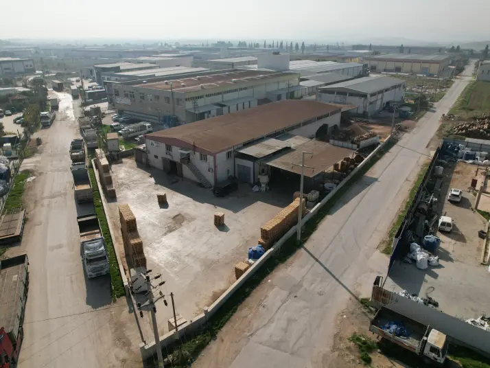 PASİFİKTEN TORBALI YAZIBAŞINDA 2.000 M² KAPALI ALANLI FABRİKA