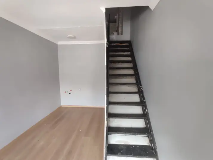 Pierlife&#39;tan Gaziemir Kaymakamlık Karşısı Dükkan mağaza