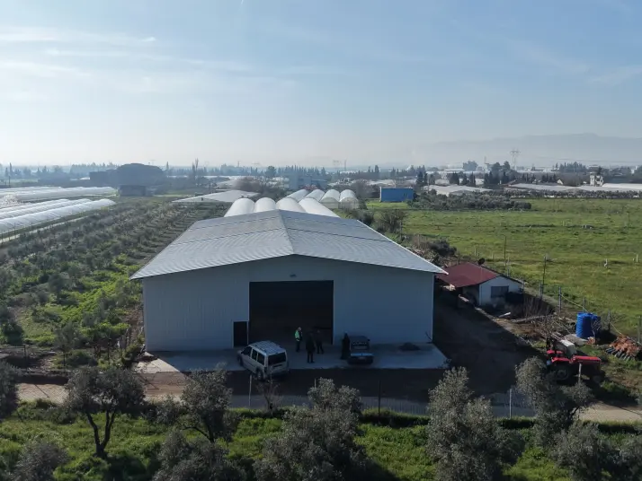 İZMİR MENDERESTE KİRALIK 760M2 KAPALI DEPO İŞYERİ 50KW ELEKTRİK SU