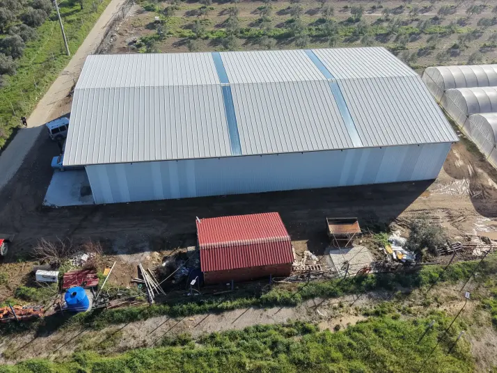 İZMİR MENDERESTE KİRALIK 760M2 KAPALI DEPO İŞYERİ 50KW ELEKTRİK SU