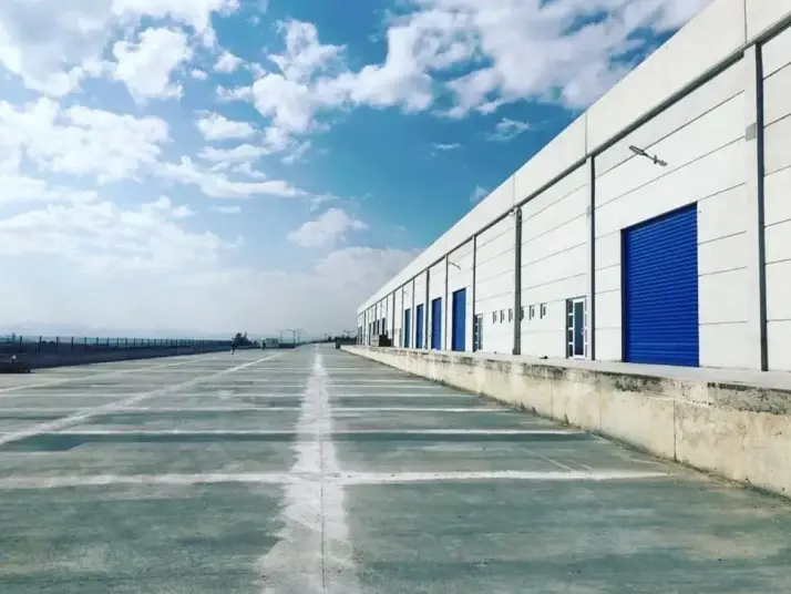 İzmir | Menderes Oğlananası’nda 1000 m2 ve üzeri Kiralık | Satılık  Depo Seçenekleri