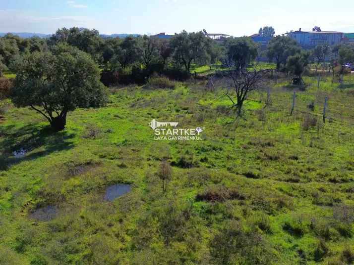 ORTAKLAR&#39;DA 575 M2 SATILIK İMARLI ARSA