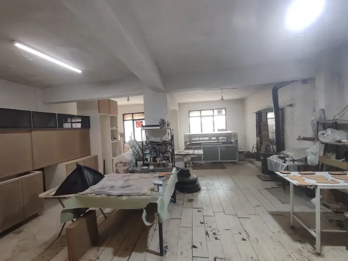 Pierlife&#38;#39;tan Mobilyacılar Sitesinde İşlek Mağaza ve İmalathane