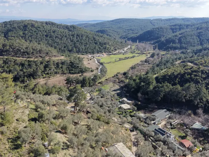 ÇATALCADA SATILIK TEKTAPU 20.000 M2 GAZİEMİRE 10 DK MESAFEDE KELEPİR ARAZİ