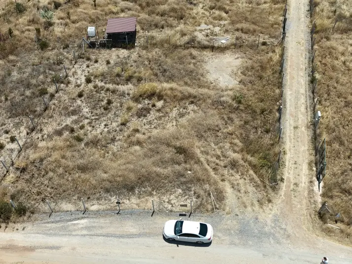 İZMİR YENİ BULGURCADA SATILIK 910 M2 KÖYE YAKIN TAPULU KÖŞE PARSEL