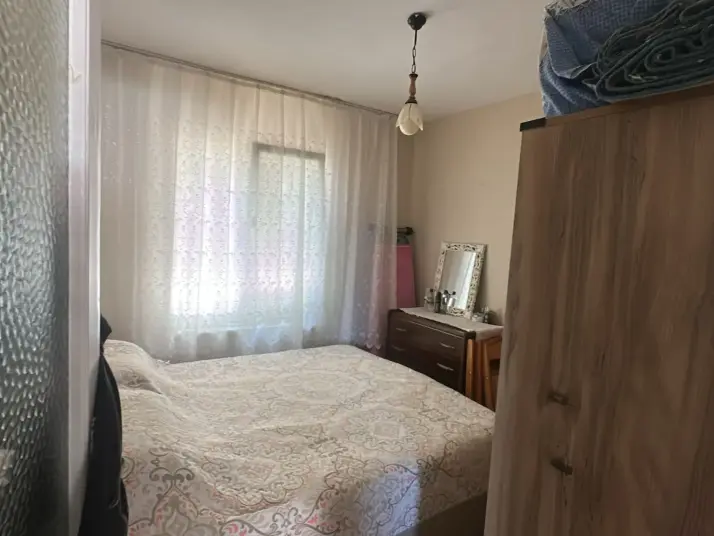 Yelkide Satılık Daire Dükkan KOMPLE BİNA