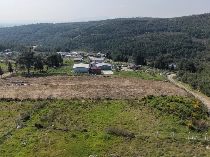 İZMİR GÖRECEDE SATILIK TAPULU 756 M2 HAVAALANI VE MERKEZE ÇOK YAKIN BAHÇE