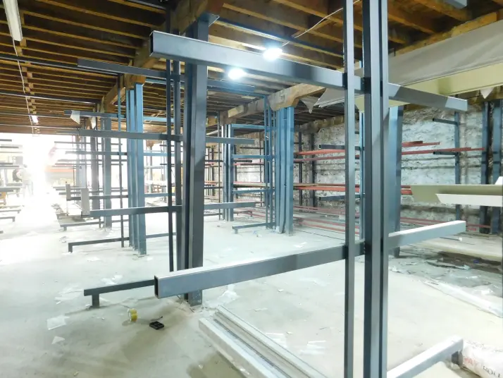 Çamdibi&#39;nde Kiralık 1500 M² Depo &#38; Fabrika Alanı