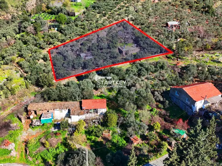 SÖKE GÜLLÜBAHÇE&#39;DE 808 m² KONUT İMARLI ARSA