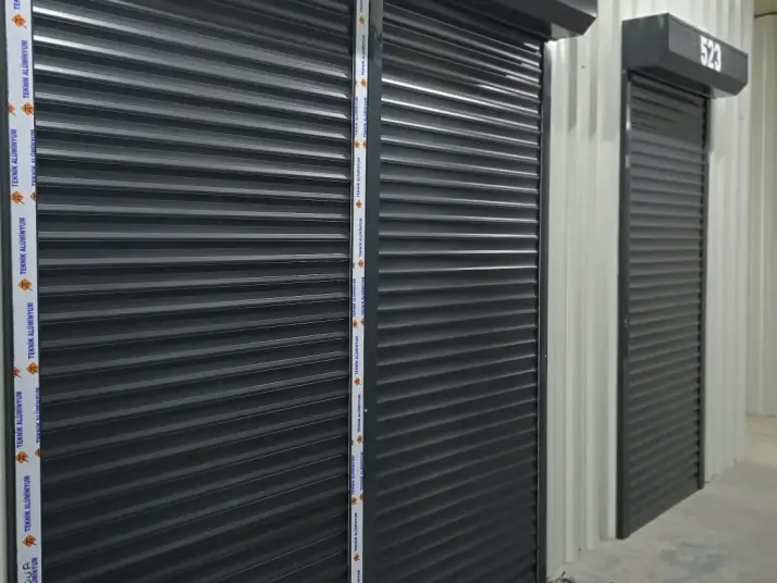 6 M2 KİRALIK KİŞİSEL DEPOLAR