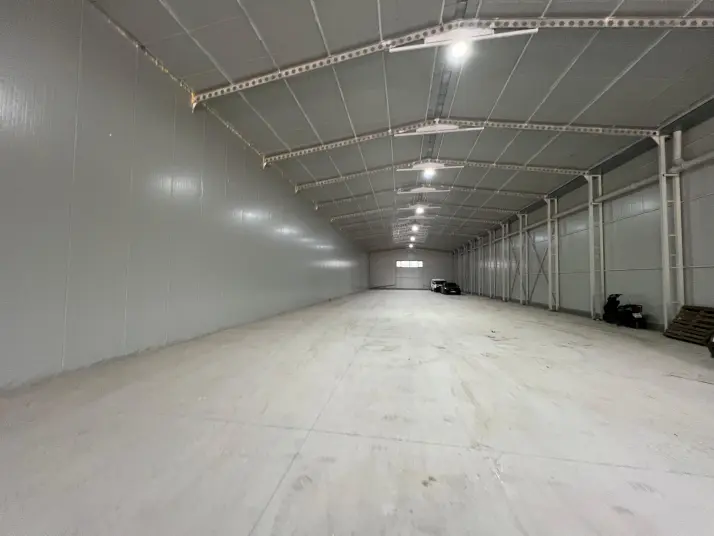 ÜÇ ELMASTAN SANAYİ BÖLGESİNE YAKIN 1.000 M² MUHTEŞEM BİR DEPO / İŞ YERİ