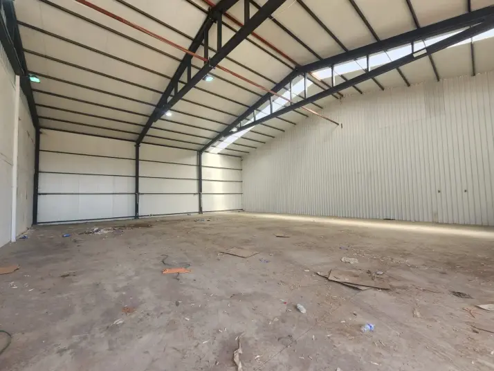 ÜÇ ELMASTAN ÜRETİME UYGUN 20 KW ENERJİYE SAHİP 450 M²MUHTEŞEM İŞ YERİ