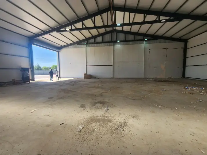 ÜÇ ELMASTAN ÜRETİME UYGUN 20 KW ENERJİYE SAHİP 450 M²MUHTEŞEM İŞ YERİ