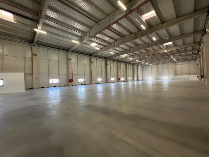 ÜÇ ELMASTAN 2.500 M²KAPALI-2.500 M²AÇIK 400 KW ENERJİLİ FABRİKA