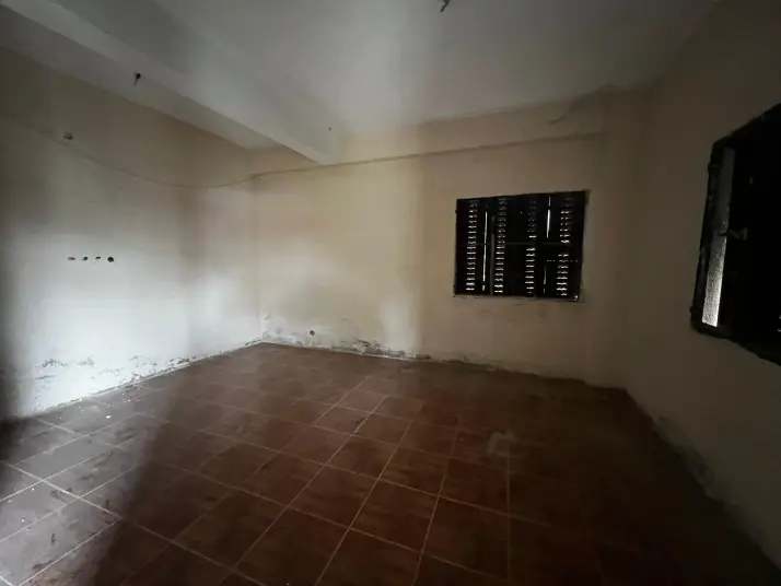 ÜÇ ELMASTAN TAM MERKEZDE 90 M² GÜVENLİKLİ MUHTEŞEM BİR DEPO