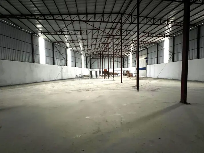 ÜÇ ELMASTAN KISIK SANAYİNİN YANINDA 1.000 M² MUHTEŞEM BİR DEPO