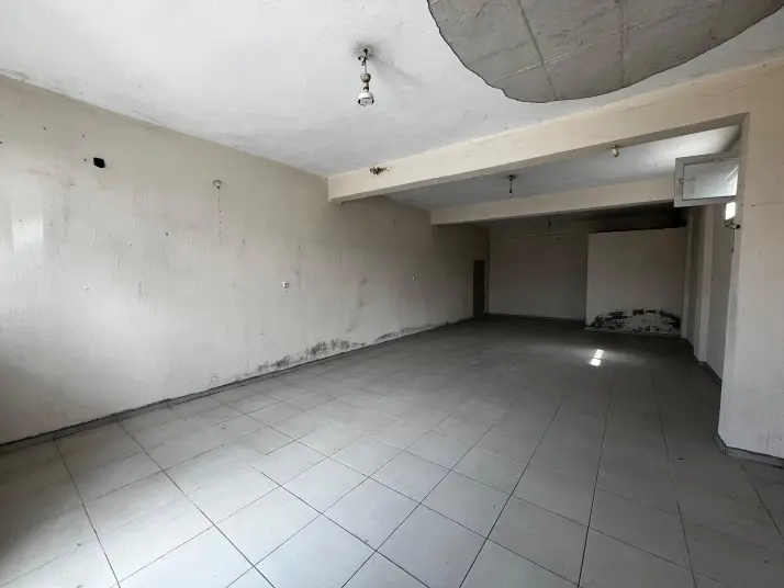 ÜÇ ELMASTAN 24 SAAT GÜVENLİKLİ KÜNER KAVŞAĞINA YAKIN 125 M²DEPO