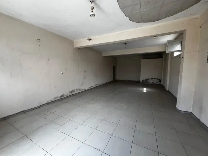 ÜÇ ELMASTAN 24 SAAT GÜVENLİKLİ KÜNER KAVŞAĞINA YAKIN 125 M²DEPO